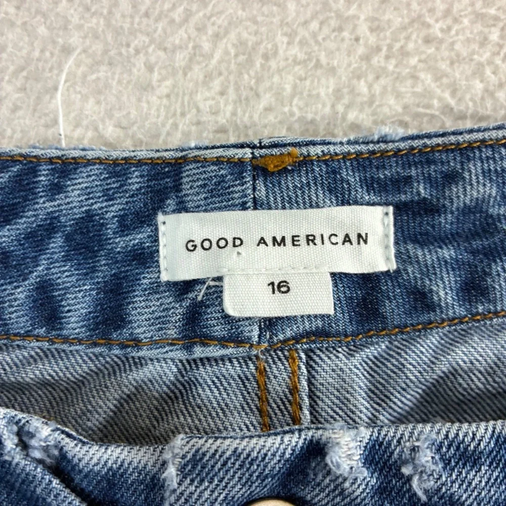 Good American Jeans Women 16 38x32 Blue Classic Straight Legs Whisker Distressed